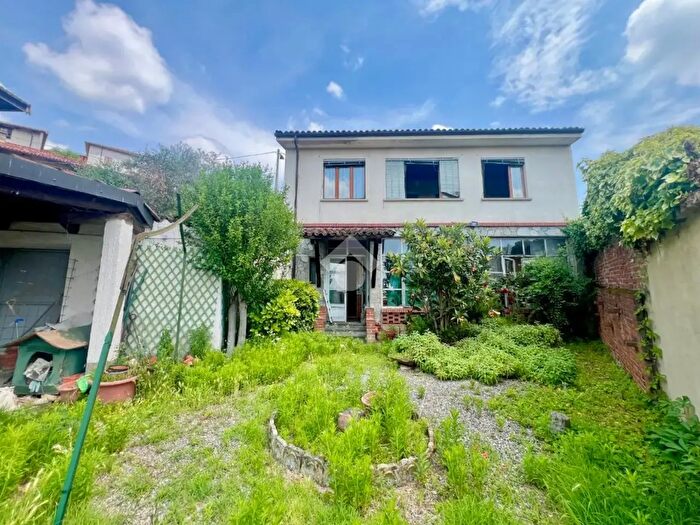 Casa con 6 locali in vendita in Via Caretto, Castelnuovo Don Bosco