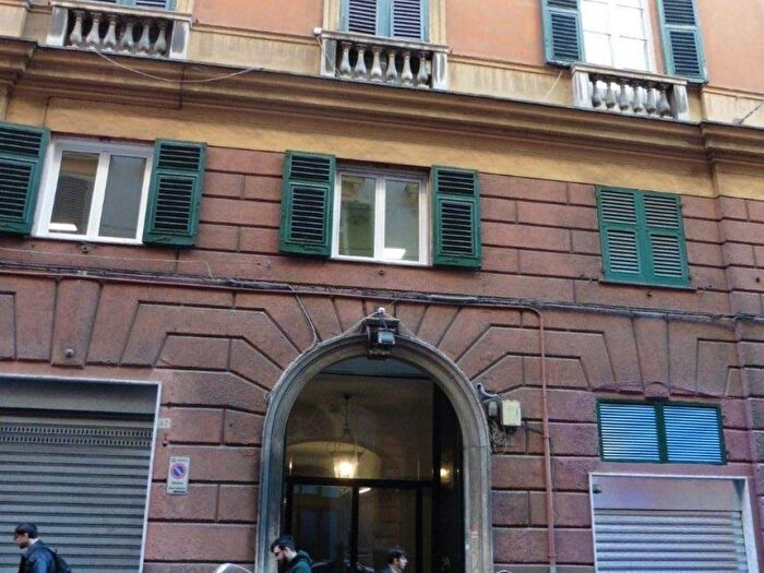 Appartamento bilocale in affitto in Via Caffaro, Centro Città, Genova