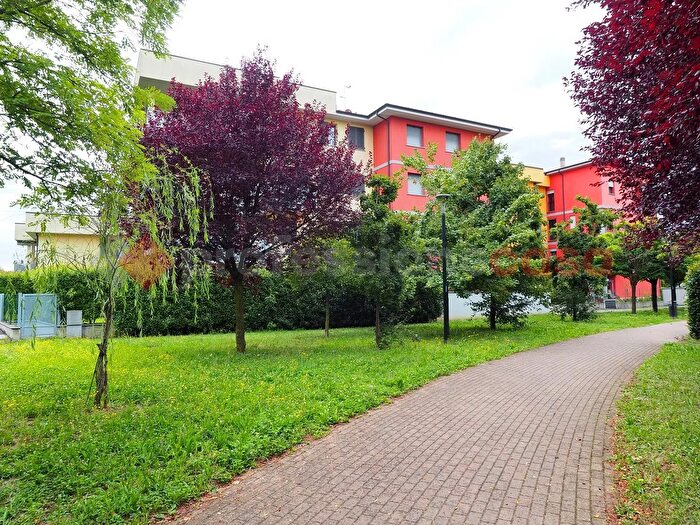 Appartamento bilocale in vendita in Via Pertini, Inzago