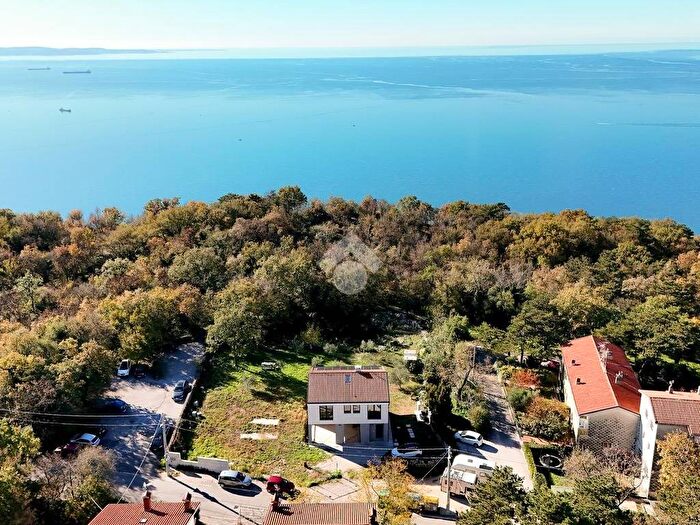 Casa trilocale in affitto in Via S Nazario, Prosecco, Trieste