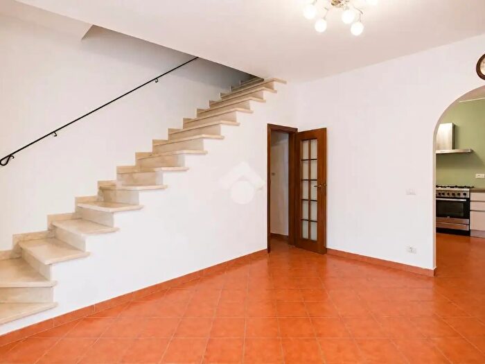 Casa con 5 locali in vendita in Via di Mezzo Nord, Cascina