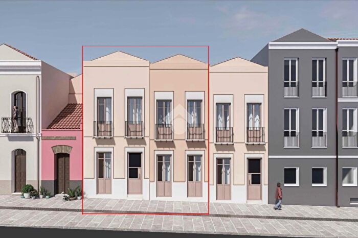 Appartamento trilocale in vendita in Via Santa Restituta, Cagliari