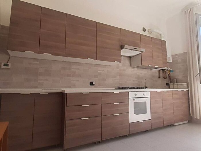 Appartamento bilocale in affitto in Via Enrico Tellini, Cenisio, Milano