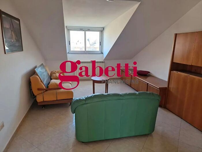 Casa trilocale in vendita in Via Grotta, San Nicola La Strada