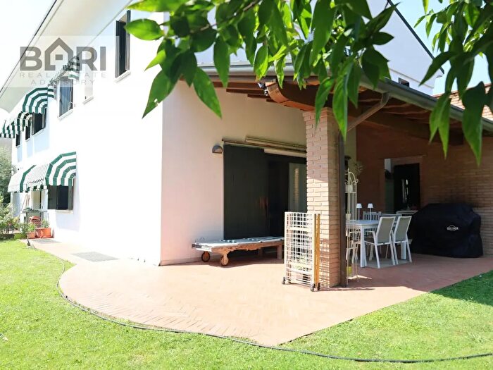 Casa quadrilocale in vendita in Pordenone
