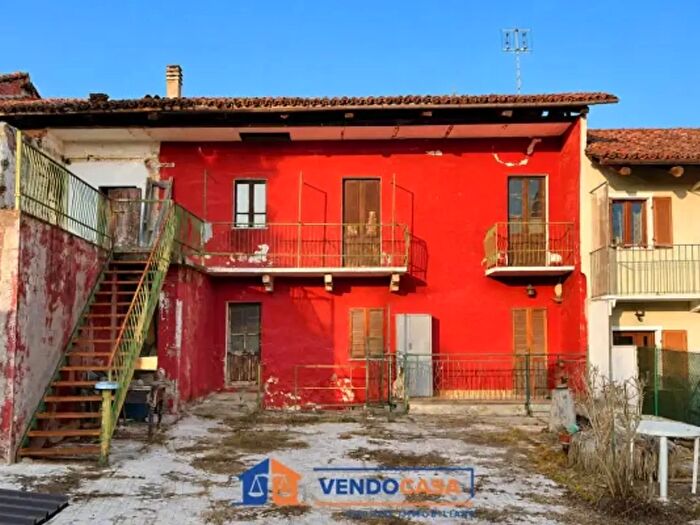Case in Vendita e in Affitto - 3