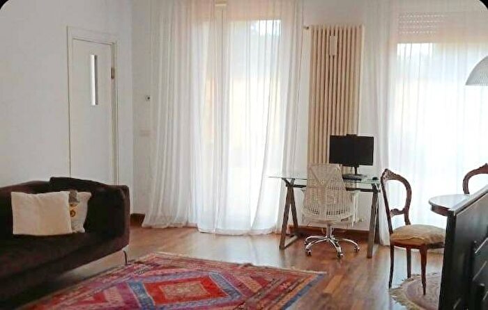 Appartamento quadrilocale in affitto in Centro Storico, Ferrara