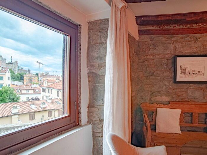 Appartamento bilocale in affitto in Via Della Cattedrale, Città Vecchia, Trieste