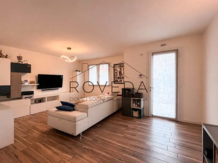 Casa con 5 locali in vendita in Via Posta, Silea