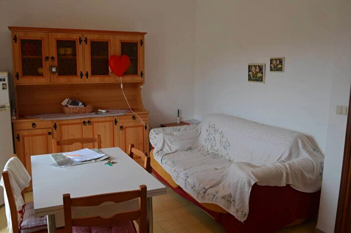 Appartamento trilocale in vendita in Via SantAnna Roburent, Roburent