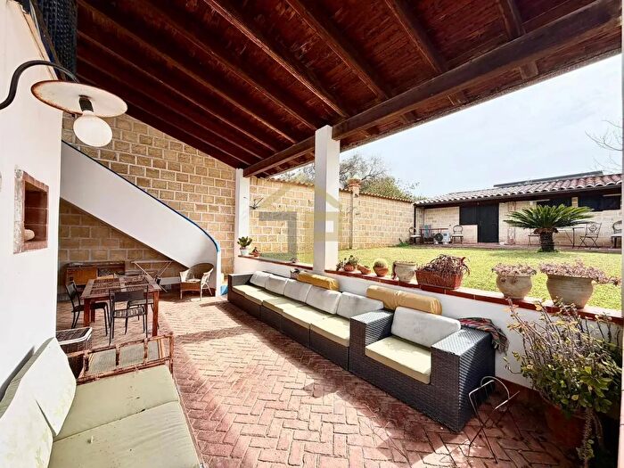 Casa con 7 locali in vendita in Contrada San Giuseppe, Partinico