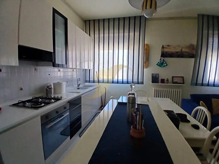 Appartamento trilocale in vendita in Via Incancellata, Monte Urano