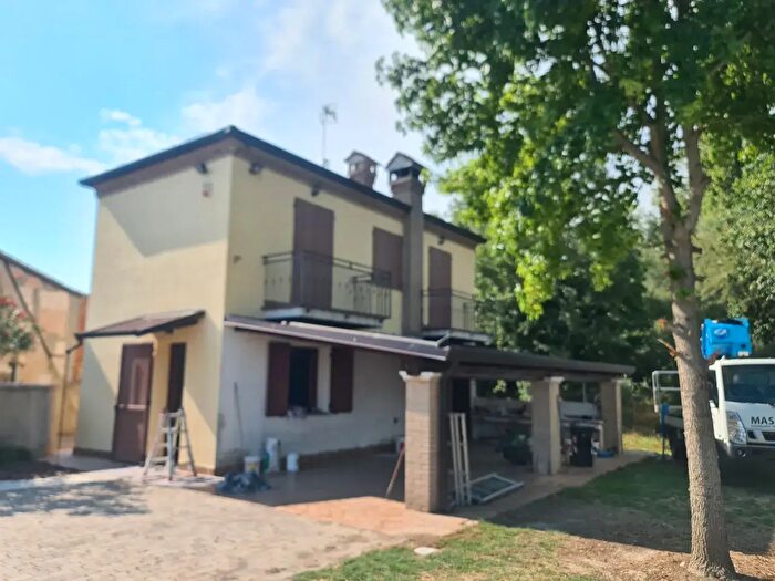 Casa con 5 locali in vendita in Via Provinciale Formignana a, Copparo