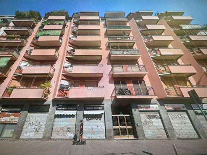 Appartamento monolocale in affitto in via Cardinal Mezzofanti, Argonne Corsica, Milano