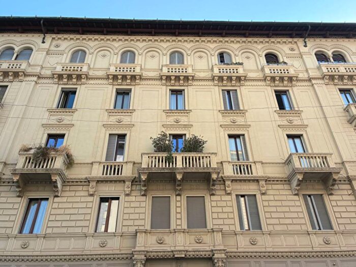 Appartamento bilocale in affitto in Piazza Maggio, Ascanio Sforza, Milano