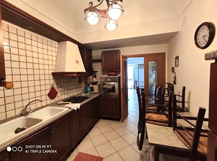 Appartamento quadrilocale in vendita in Via Testaferrata, Siracusa