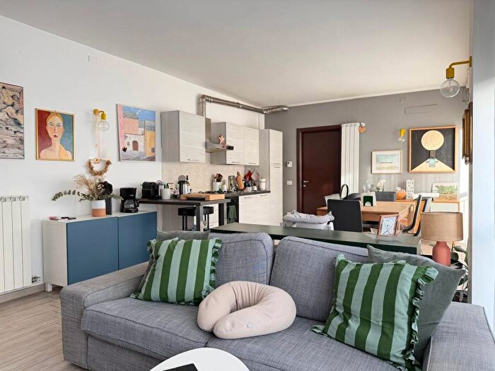 Appartamento bilocale in affitto in Via Giacomo Puccini, San Michele, Busto Arsizio