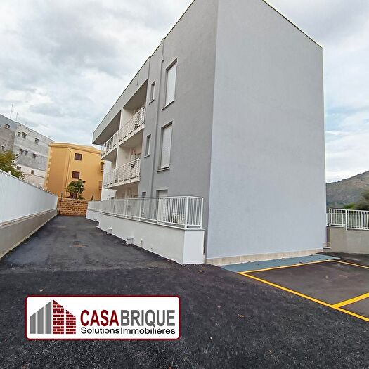 Appartamento trilocale in vendita in Via Consolare, Santa Flavia