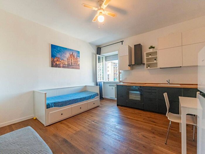 Appartamento monolocale in affitto in Via Fiuggi, Dergano, Milano