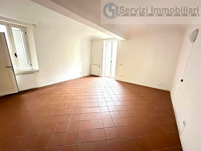 Appartamento bilocale in vendita in Corso Vittorio Emanuele II, Piacenza