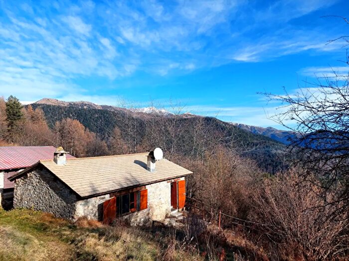 Casa bilocale in vendita in Località Pigheugia, Mendatica