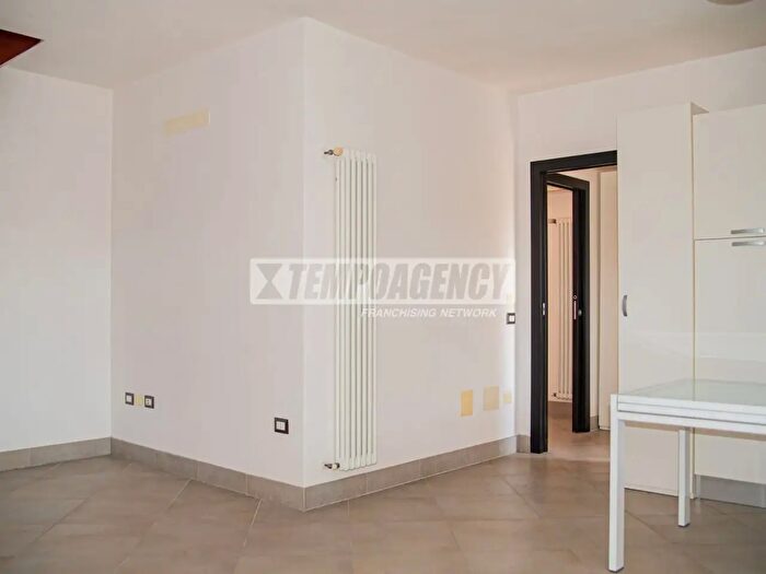 Appartamento trilocale in vendita in Via Pinarella E, Cervia