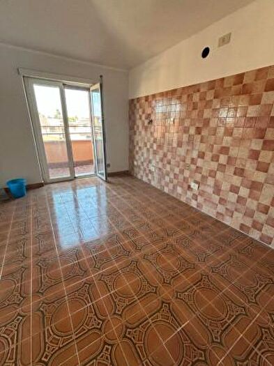 Appartamento quadrilocale in vendita in Via Villabate, Roma