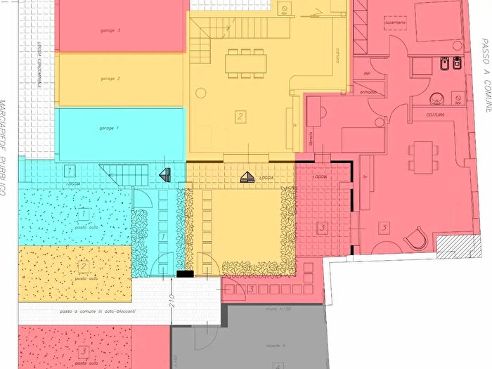 Casa quadrilocale in vendita in Cascina