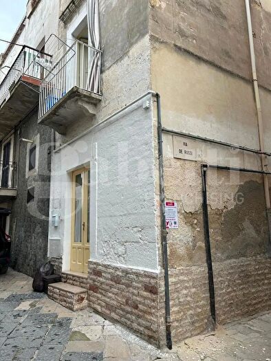 Casa bilocale in vendita in Via Sabina, Canosa Di Puglia