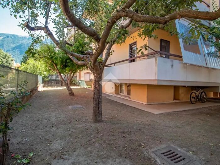 Appartamento quadrilocale in vendita in Via Giuseppe Mazzini, Antrodoco