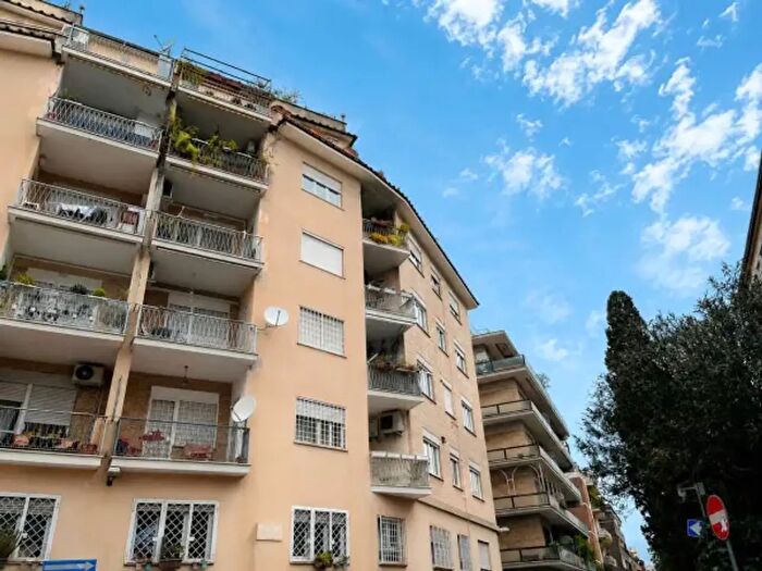 Appartamento bilocale in vendita in Via Guido Banti, Roma
