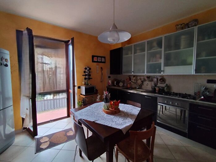 Appartamento trilocale in affitto in Montaione