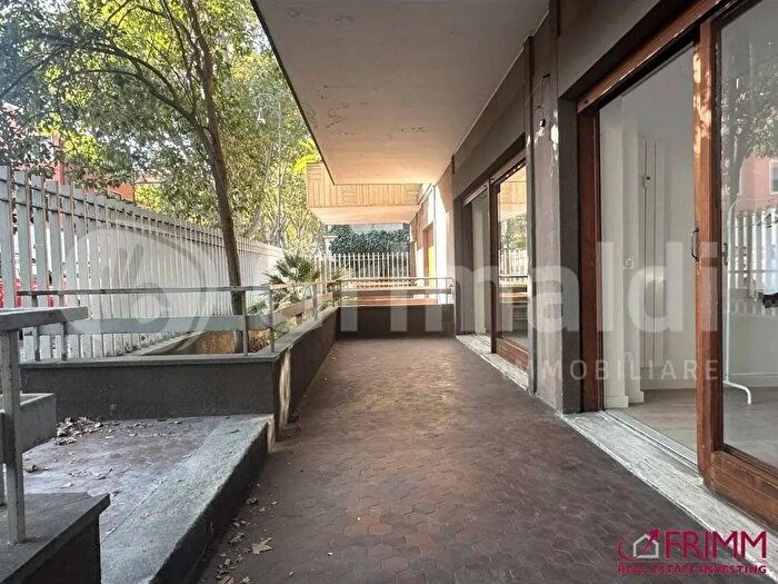 Appartamento trilocale in vendita in Via Tolmino, Roma