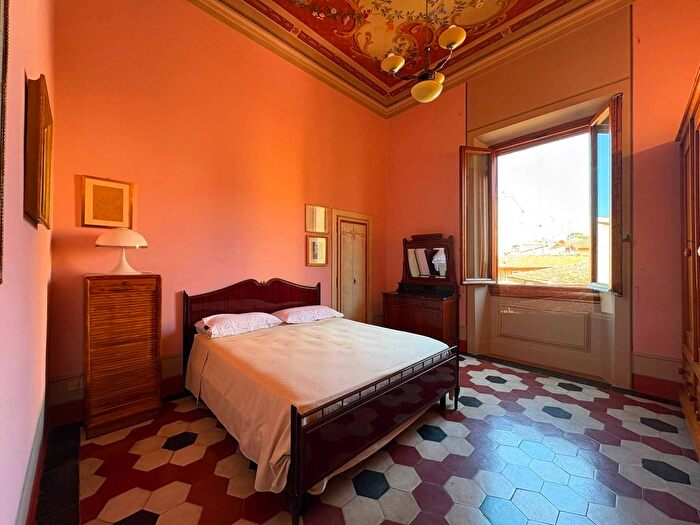 Appartamento quadrilocale in affitto in Via Settembre, Leopoldo Vittorio Emanuele Statuto, Firenze