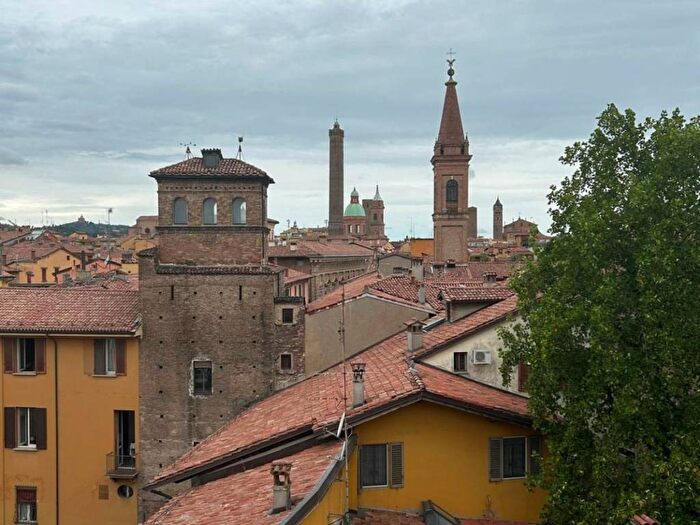 Appartamento bilocale in affitto in San Vitale, Bologna