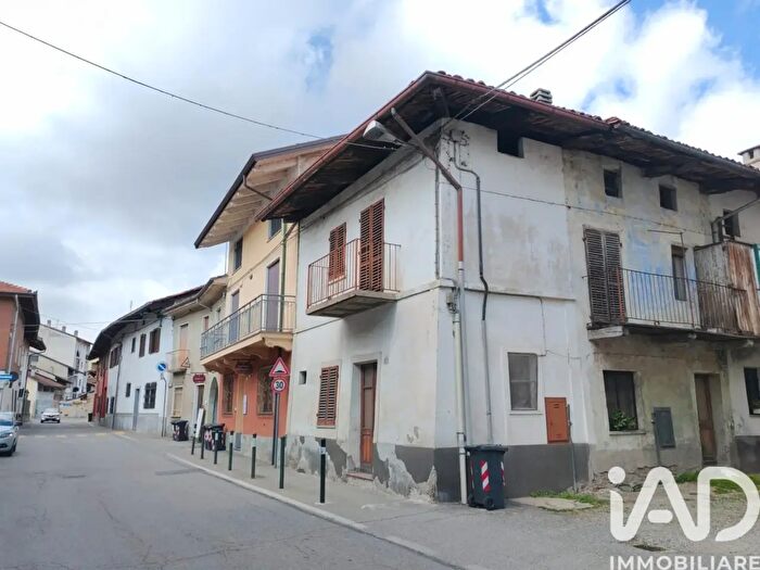 Casa trilocale in vendita in Via Trieste, San Benigno Canavese