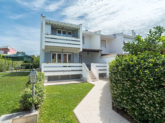 Casa con 5 locali in vendita in Via Alessandro Scarlatti, Cerveteri
