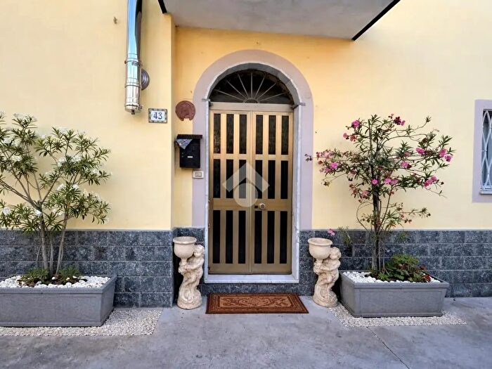 Casa quadrilocale in vendita in Via S G Bosco, Novi Ligure