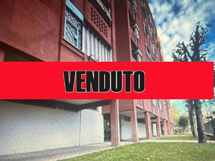 Appartamento bilocale in vendita in Via Monteciccardo Roma, Roma