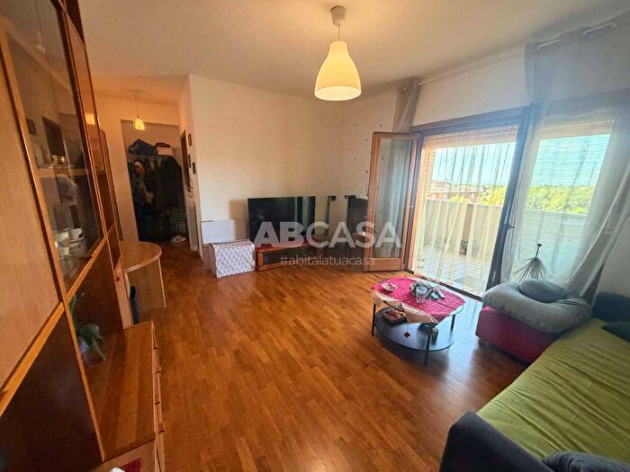 Appartamento bilocale in affitto in Via Fontana delle Fosse, Semicentro, Velletri