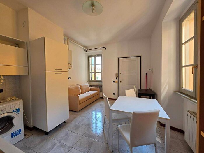 Appartamento bilocale in affitto in Via Salasco, Bocconi, Milano