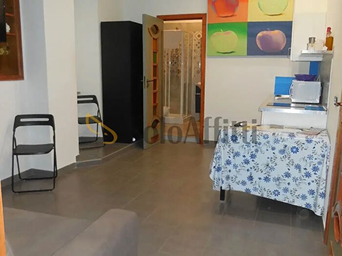 Appartamento bilocale in affitto in Via Saverio Baldacchini, Napoli