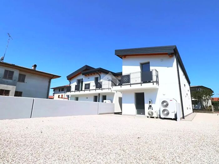 Casa quadrilocale in vendita in Via del Lof, Cividale Del Friuli