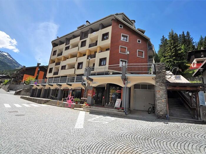 Appartamento trilocale in affitto in Plaghiera, Valfurva