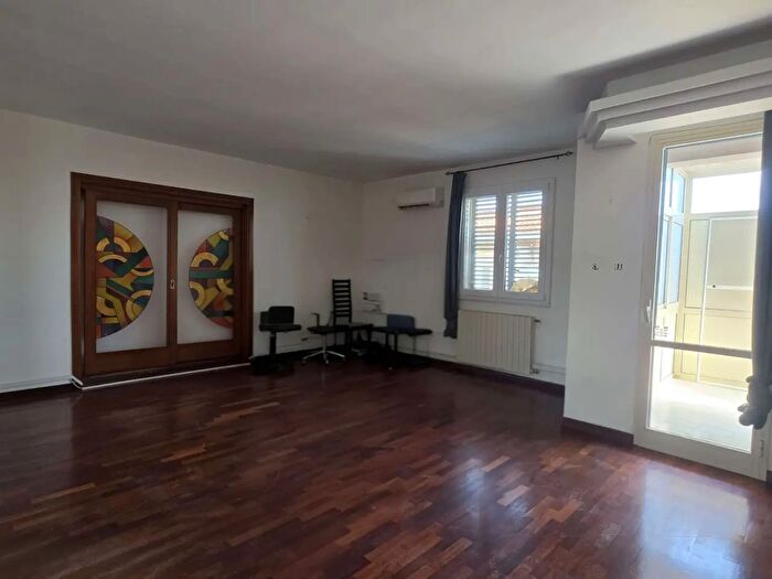 Appartamento con 5 locali in affitto in Carini