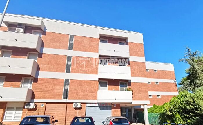 Appartamento trilocale in vendita in Via Quintino Sella, Adelfia