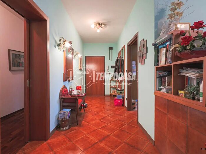 Appartamento con 5 locali in vendita in Via Alfredo Grilli, Imola