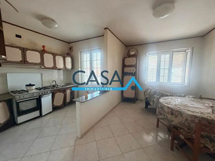 Appartamento con 6 locali in vendita in Calvi Risorta