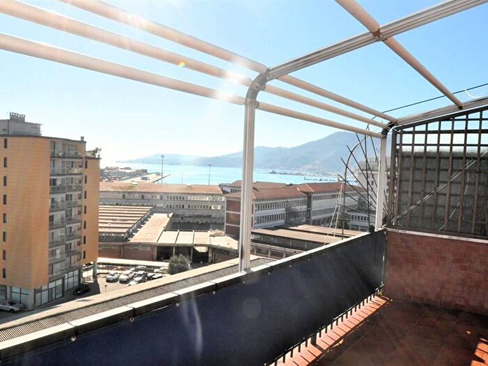 Appartamento trilocale in affitto in Ospedale, La Spezia