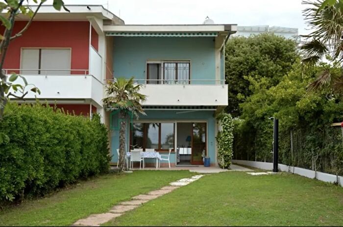 Casa bilocale in affitto in Via Gorizia, Jesolo